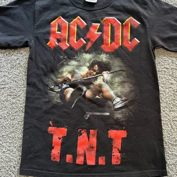Vintage Y2K AC/DC TNT Black Band Album T Shirt Mens Size Small - Picture 2 of 6